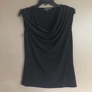 Jones New York black swoop neck tank top